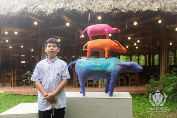 Trâu Tịch Điền – Sản phẩm Tượng điêu khắc giấy bồi của Học sinh Nguyễn Nhật Lâm – Lớp 6 trong Dự án Sáng tác tranh, tượng về văn hoá các dân tộc Việt Nam